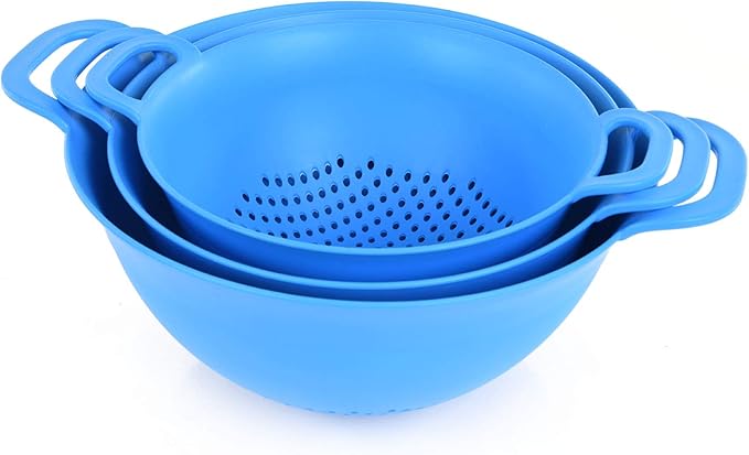Mintra Home Plastic Strainer Colanders Set: 3, 3.5 and 5 Quart (Blue) Double Strong Handles and Deep Bowl, Safe BPA-Free - Use for Pasta, Noodles, Spaghetti, Vegetables (Assorted Sizes 3pk)