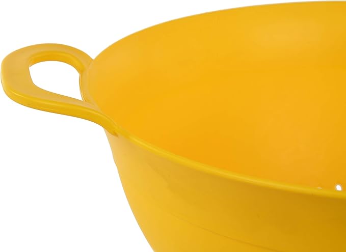 Mintra Home Plastic Strainer Colanders Set: 3, 3.5 and 5 Quart (Yellow) Double Strong Handles and Deep Bowl, Safe BPA-Free - Use for Pasta, Noodles, Spaghetti, Vegetables (Assorted Sizes 3pk)