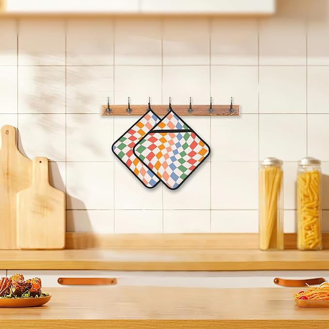 2 Pack Colorful Checkered Pot Holders for Kitchen Heat Resistant, Abstract Retro Wavy Potholders for Kitchens Washable for Cooking & Baking & Microwave