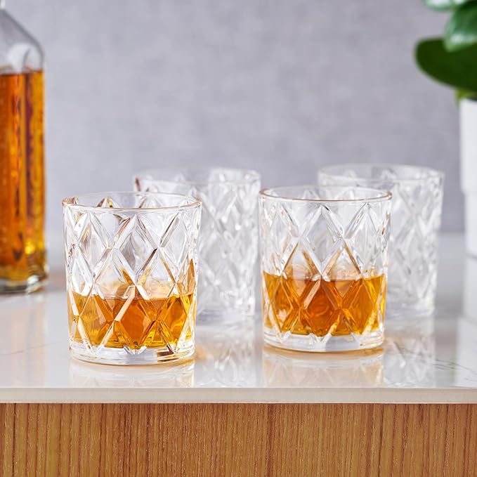 TRUE Diamond Crystal Scotch Bourbon Whiskey Glasses, Old Fashioned Glasses Drinking Set, Whiskey Tumblers, Premium Bar Glassware Set of 4, 11 oz