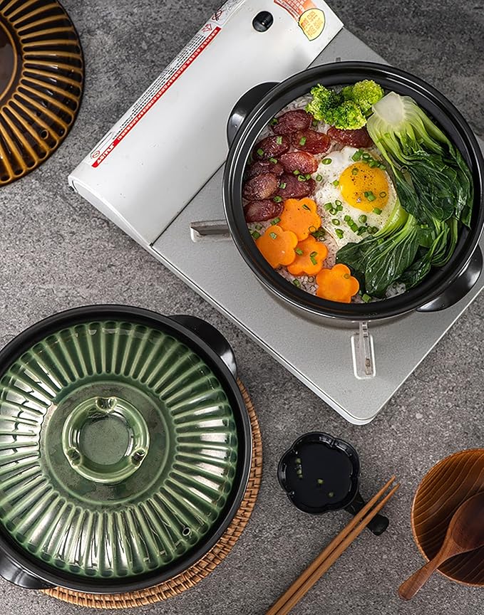 Japanese Donabe Ceramic Hot Pot Retro Heat Resistant Shallow Dutch Oven,Non-Stick Cookware Pot with Lid and Dual Handle for Cooking,Soup, Rice, Stew, Casserole, Noodle,Vintage Green,8in