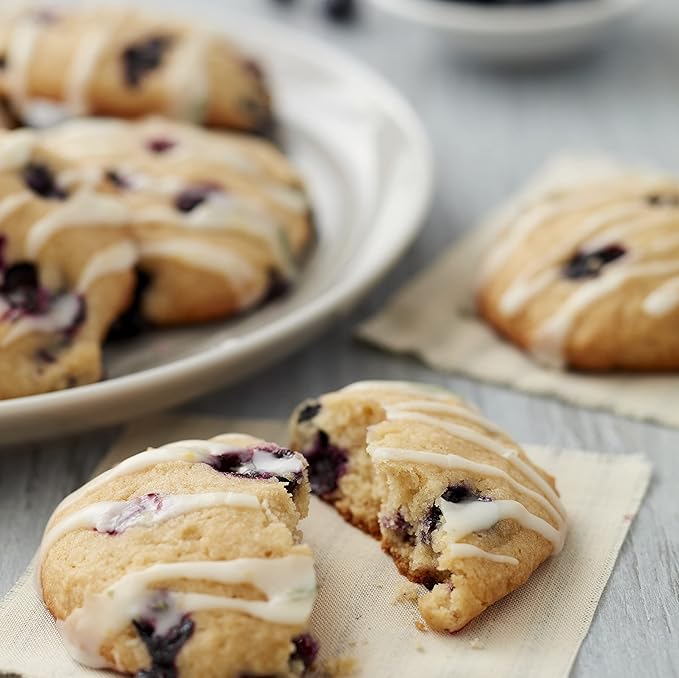 Wilton Platinum Premium Non-Stick Anti-Warp Bakeware, Made without PFAs, Loaf Pan, 9 x 5 x 2.7 in, Packaging May Vary